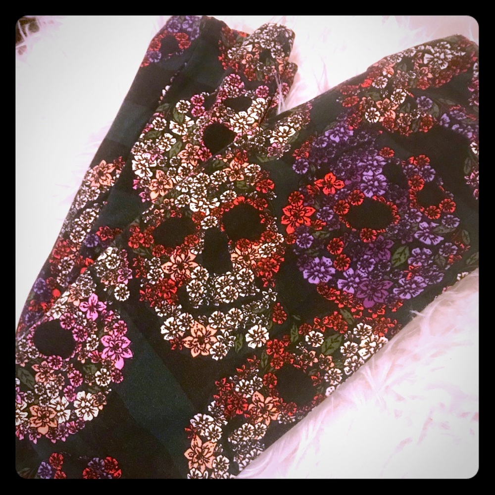 Lularoe Sugar Skull 💀 OS
